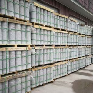 呼伦贝尔 芝麻白挡车柱、阻车桩、隔离柱