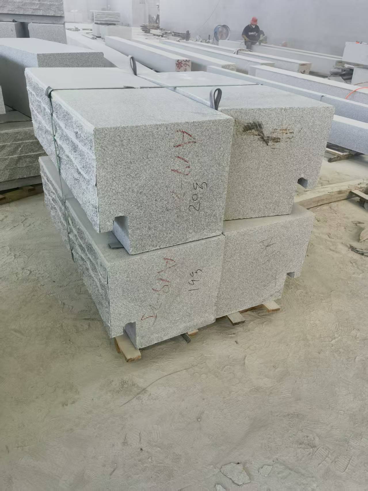 呼伦贝尔 整石坐凳打包