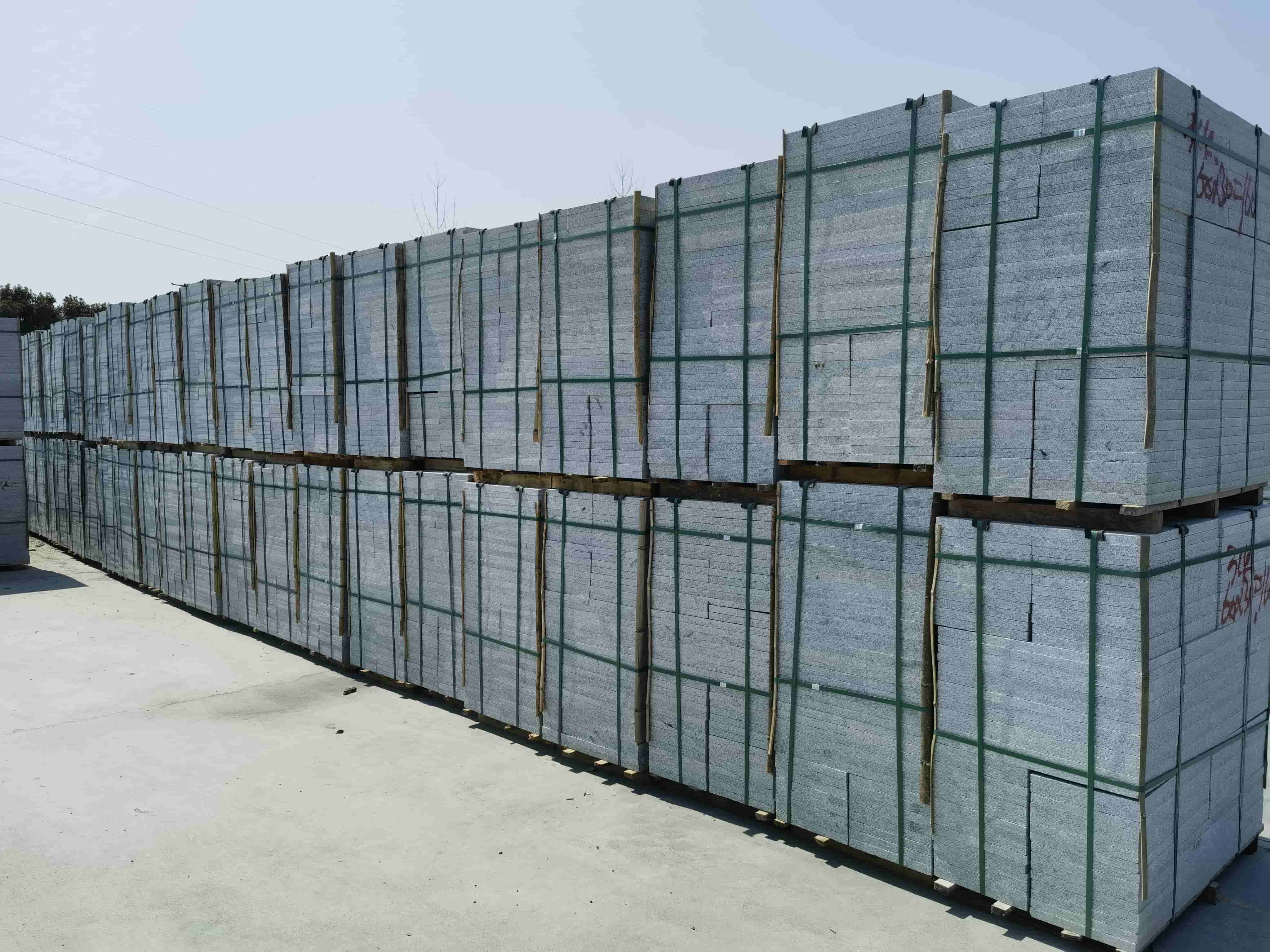 呼伦贝尔芝麻白火烧300*600处理价：3公分23元，5公分28元