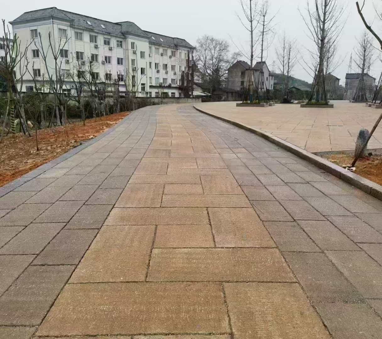 呼伦贝尔仿古石铺装效果