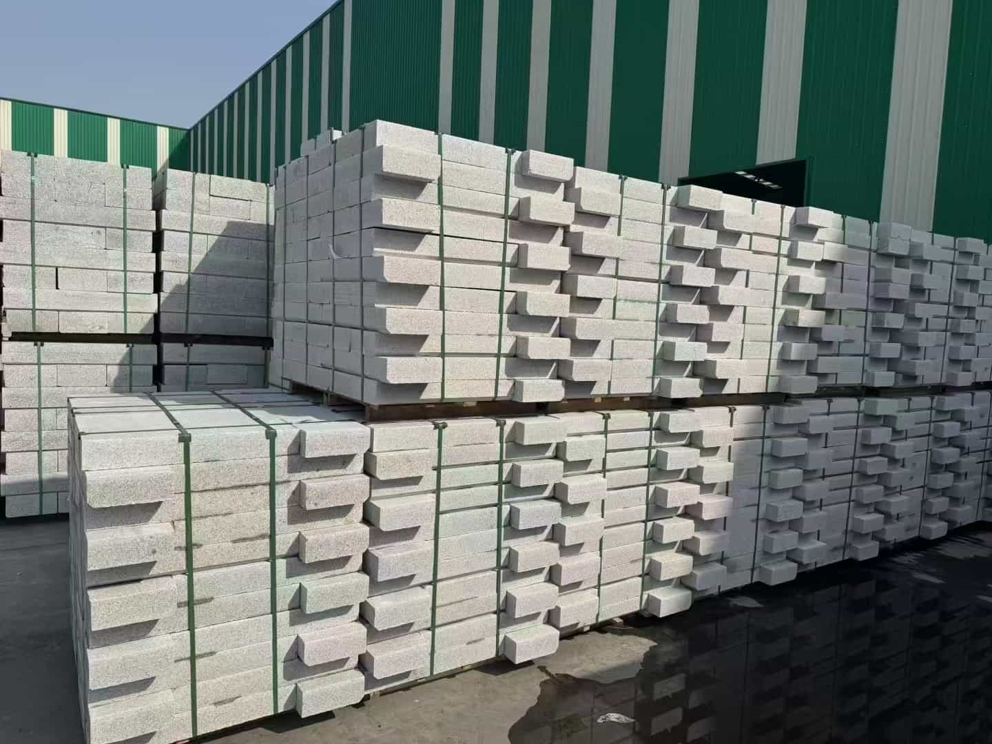 呼伦贝尔芝麻白路沿石