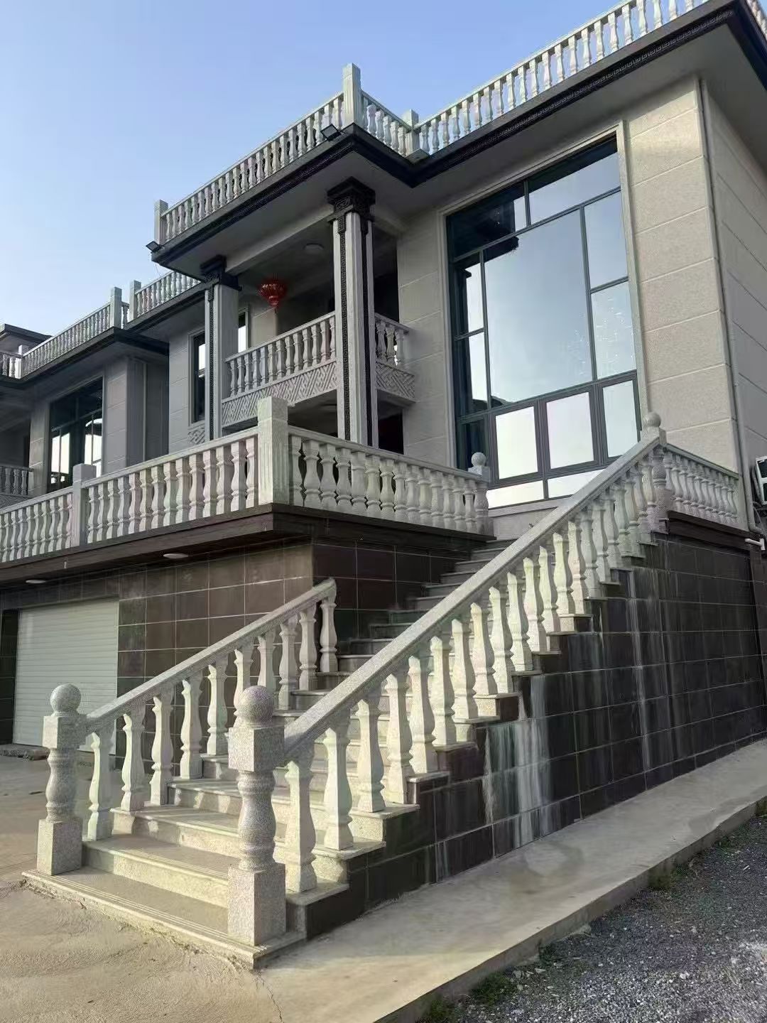 呼伦贝尔 芝麻白别墅阳台栏杆，楼梯栏杆